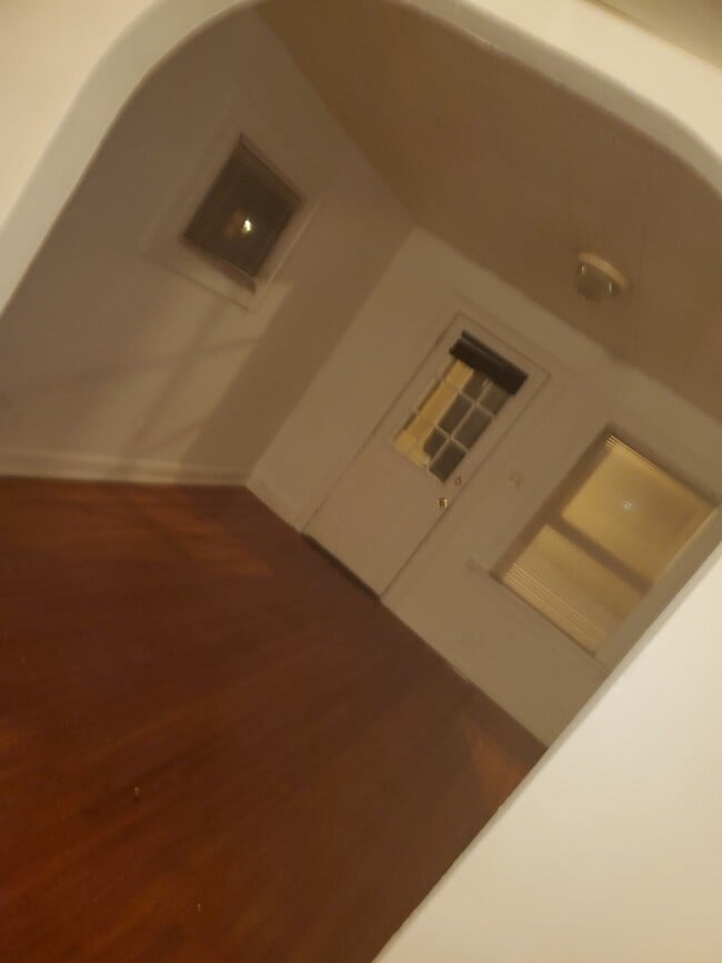 Building Photo - 2142-2144 Garfield Drive