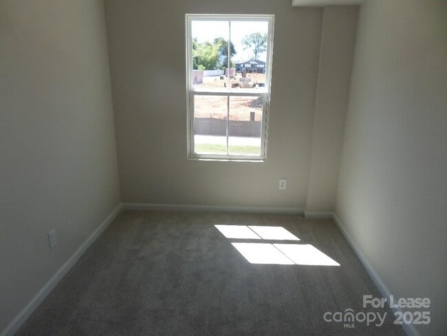Building Photo - 3228 Dannelly Towns Aly