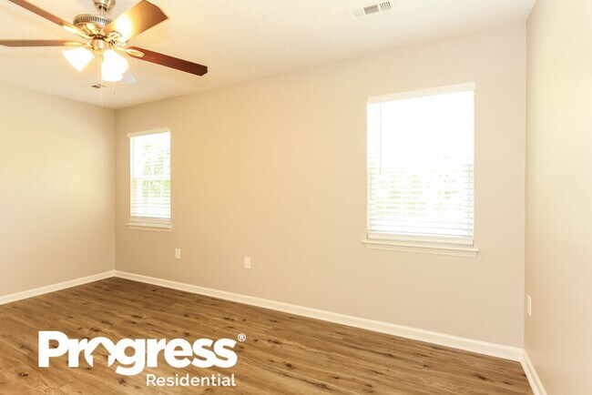 Building Photo - 4336 Chadwell Ln