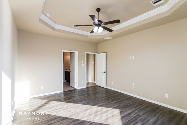 Building Photo - 25989 N Kings Mill Ln