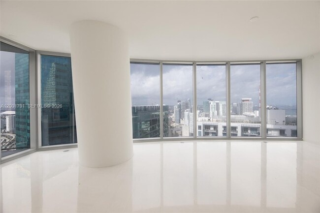 Building Photo - 300 Biscayne Blvd Way