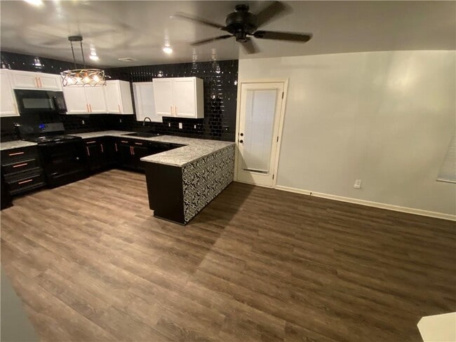 Building Photo - 764 Dove Tree Ln