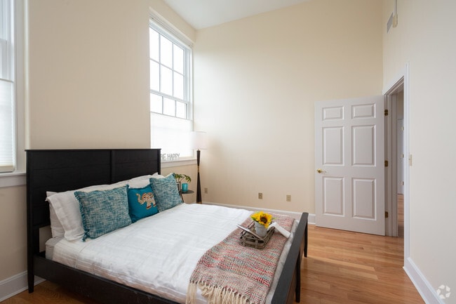 Spacious Bedroom Layouts - Bristol Properties Apartments