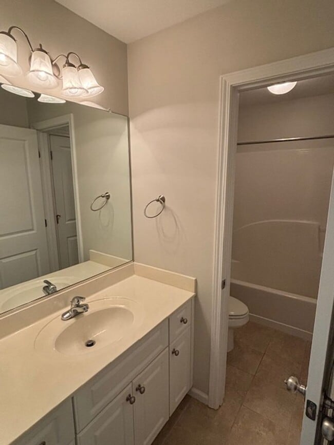 Building Photo - 1205 Sumter Landing Ln