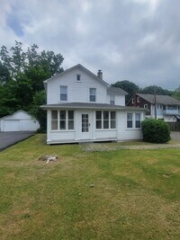 Building Photo - 2805 PA-611