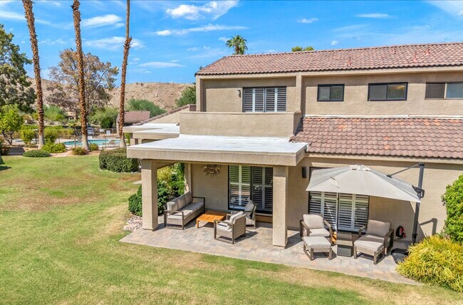 Building Photo - 72499 Desert Flower Dr