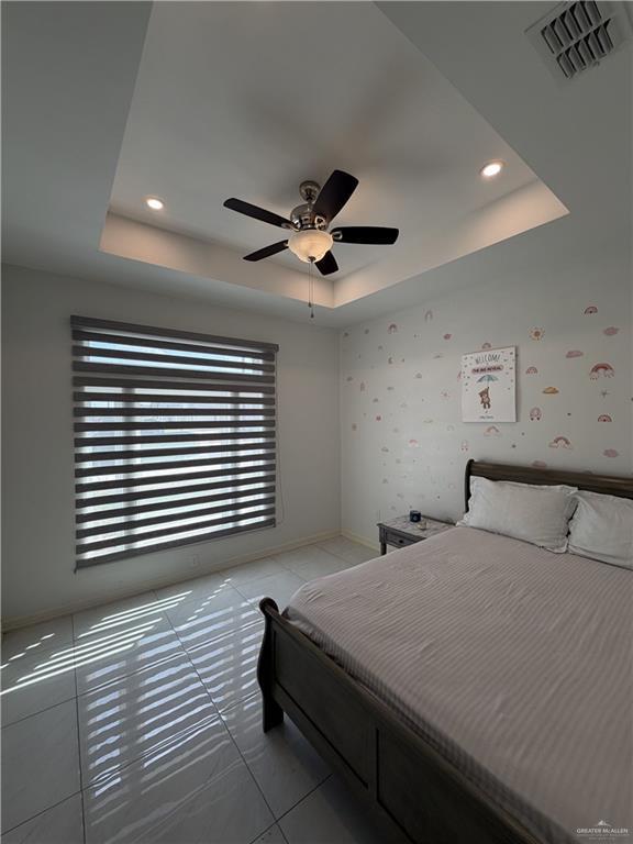 Building Photo - 20 Spanish Oak Dr