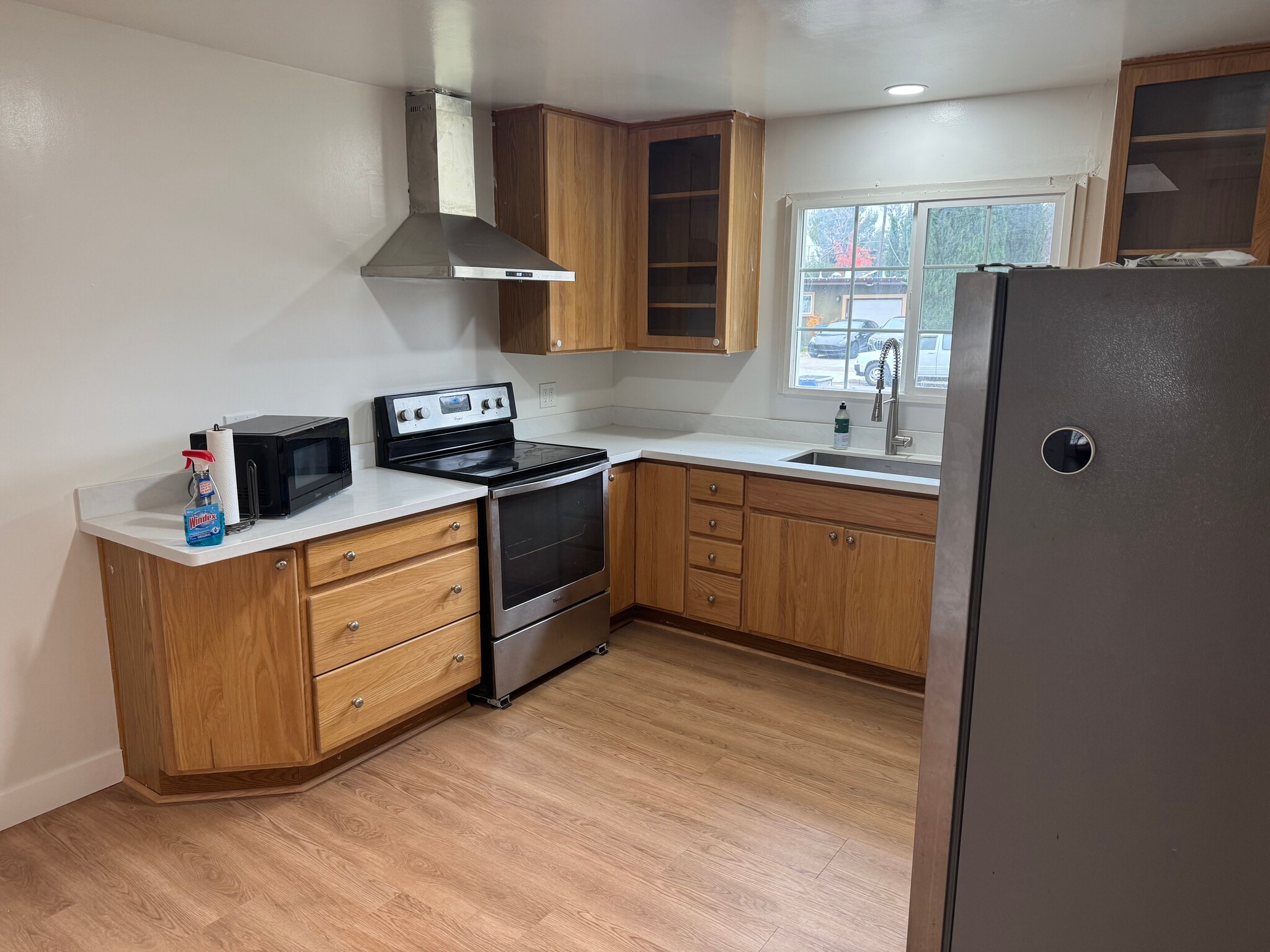 Building Photo - 520 Richmond Ave