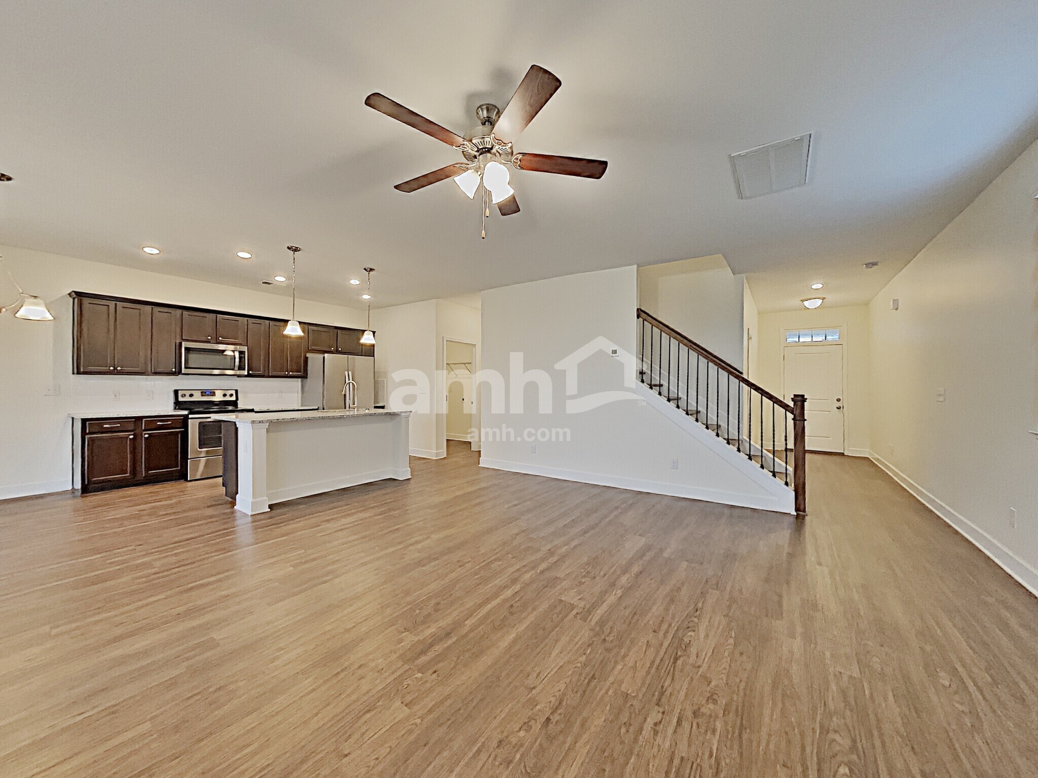 Building Photo - 4321 Longfellow Dr