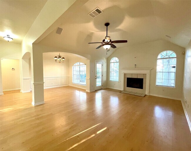 Building Photo - 1380 Hudgens Ave