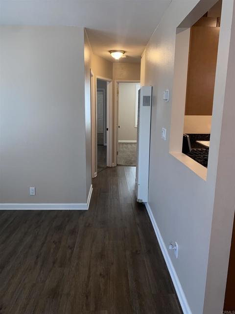 Building Photo - 2088 Montgomery Ave