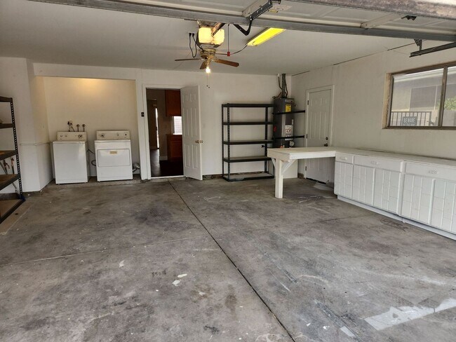 Building Photo - A Fabulous 3 Bedroom Single Story Home with a Pool/Spa.
