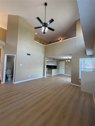 Building Photo - 705 Cimarron Trail