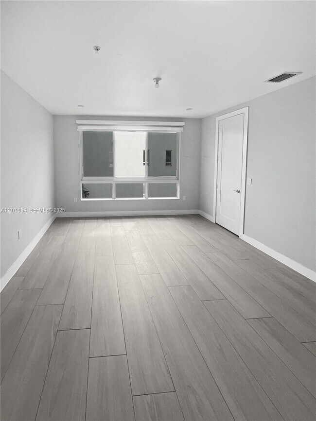 Building Photo - 10336 NW 64th St