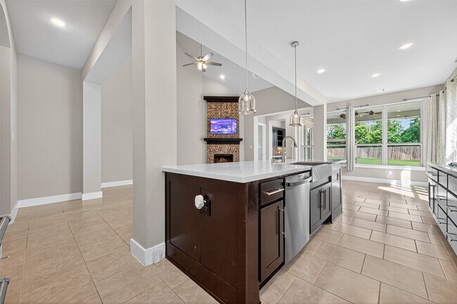 Building Photo - 11903 Muir Grvs Trl