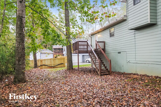 Building Photo - 4053 Evelyn Dr