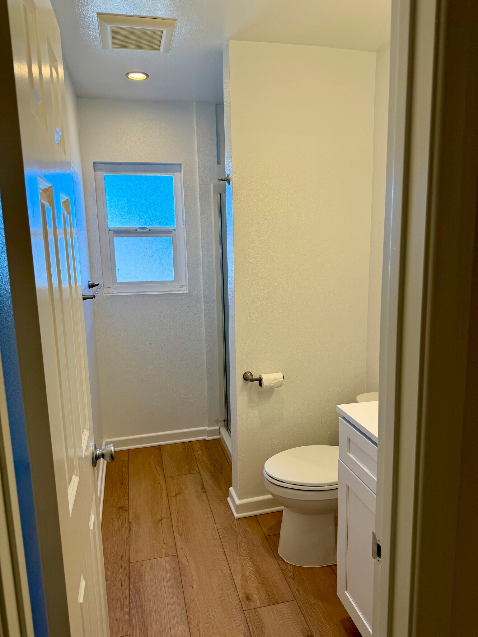 Bathroom 2 - 247 Alestar St