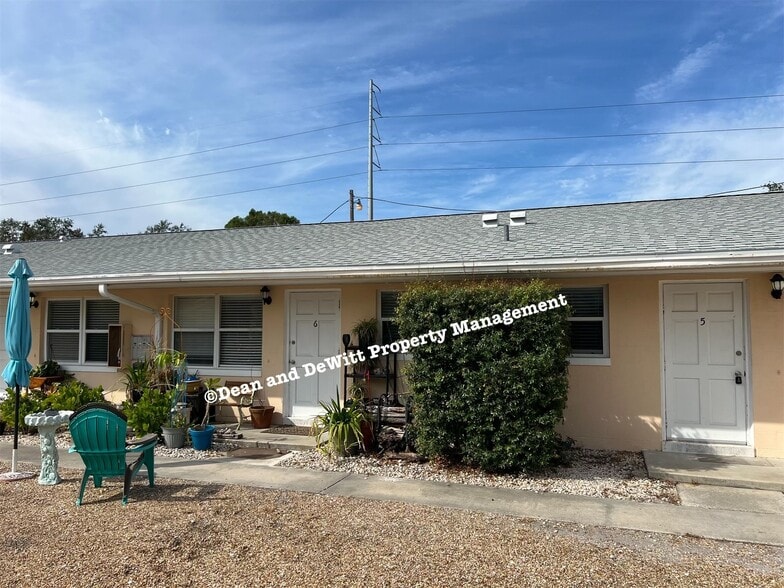 Building Photo - 1 Bed/1 Bath - Unit 6