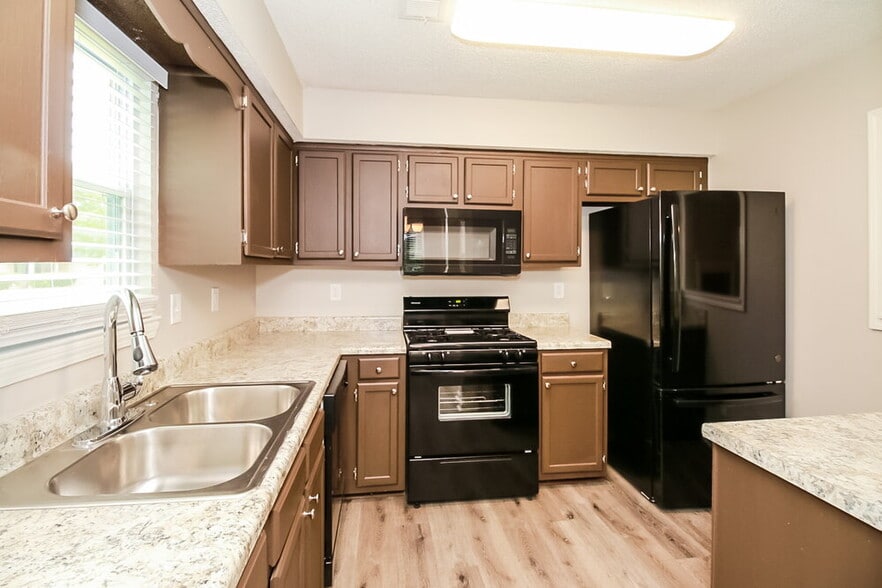 Building Photo - 1573 Glynn Ct