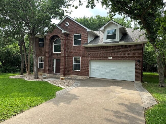 Building Photo - 901 Sweetwater Cove