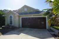 Building Photo - 3 Bed/2 Bath/ 2 Car Garage Home In Villas ...