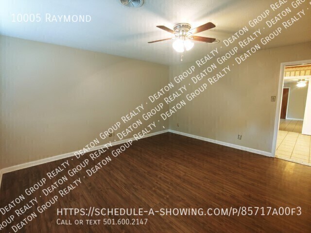 Building Photo - 10005 Raymond-