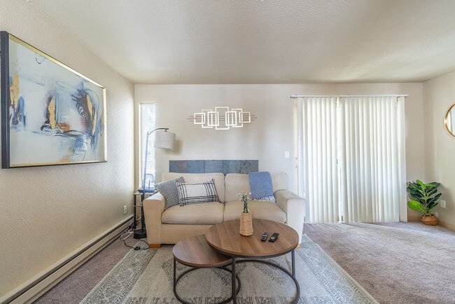 Building Photo - 14357 Linden Ave N