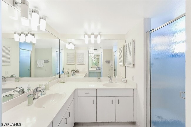 Building Photo - 5550 Heron Point Dr
