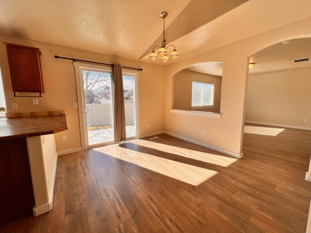 Building Photo - 2225 W Steely Ct