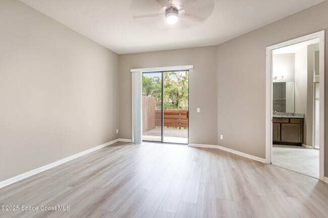 Building Photo - 735 Lanai Cir