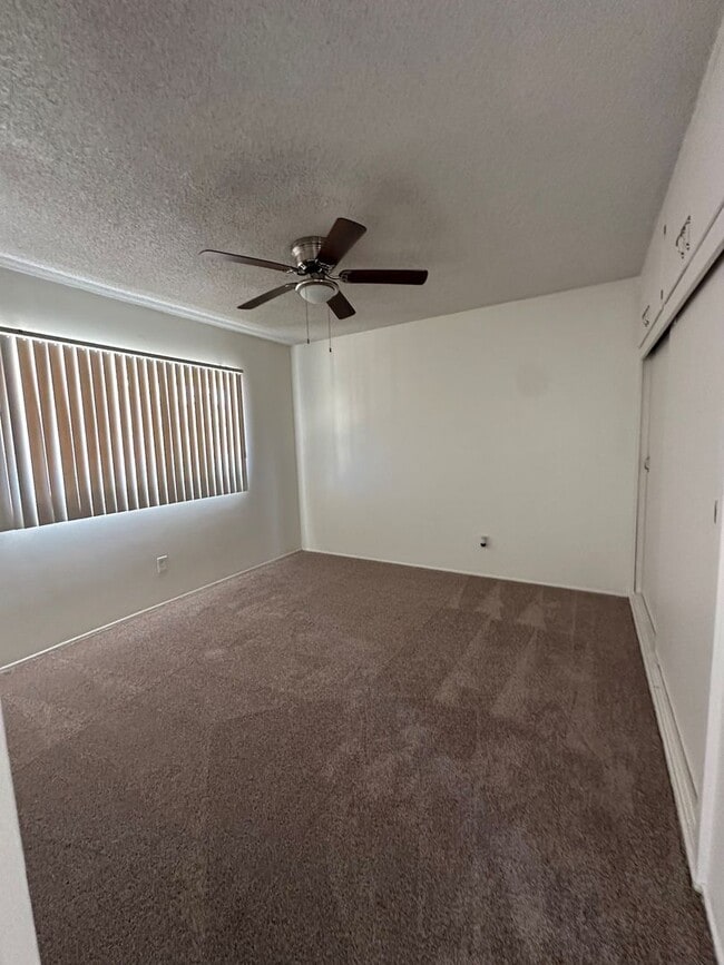 Interior Photo - 111-115 E. Beach Ave.