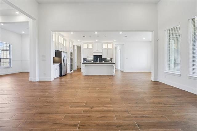 Building Photo - 901 Bluebonnet Dr