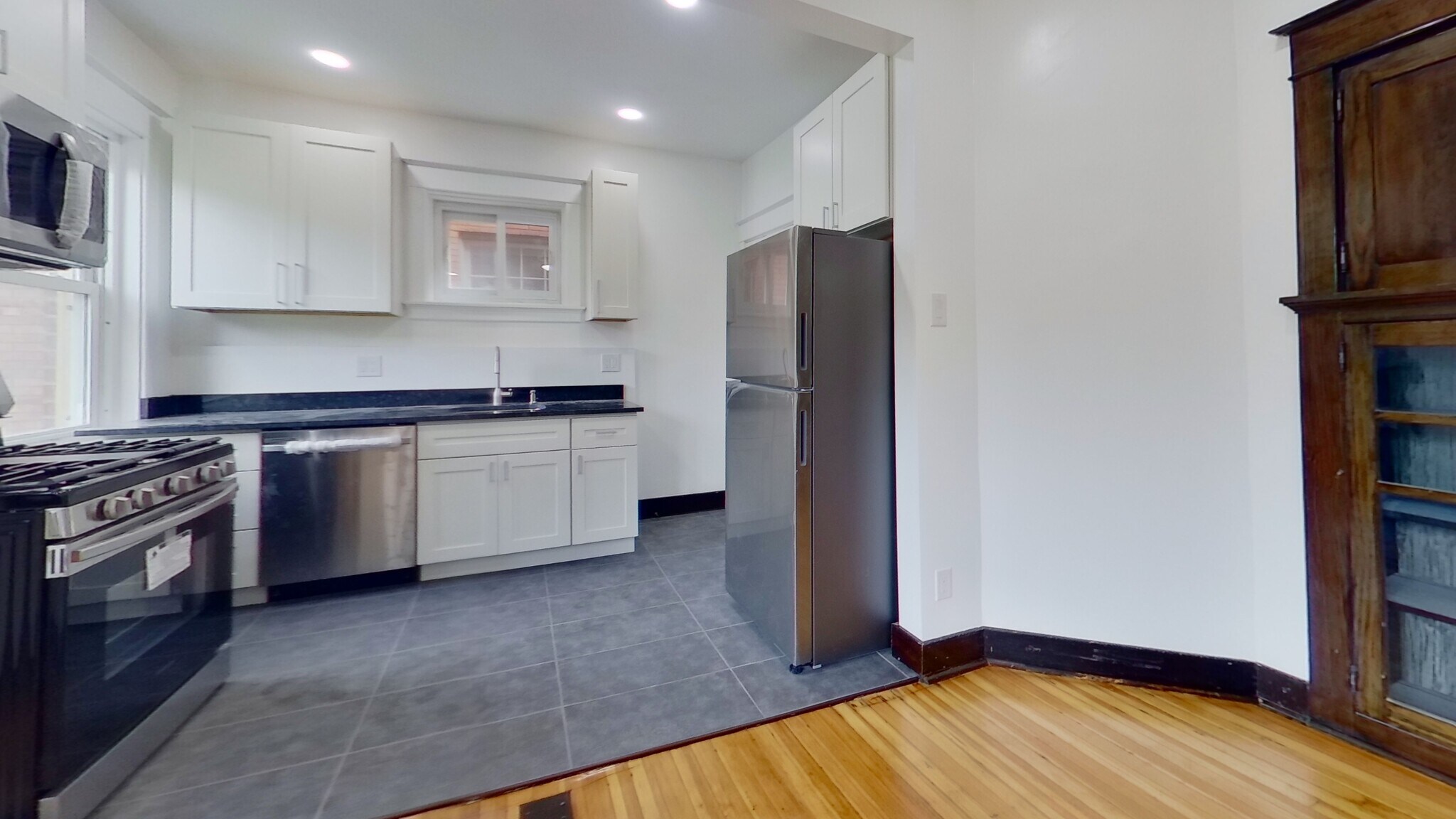 Kitchen - 261 1/2 Gross St