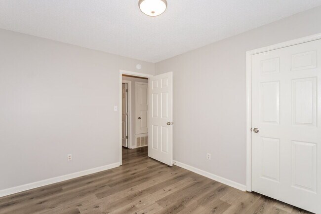 Building Photo - 330 Avery Jordan Cove