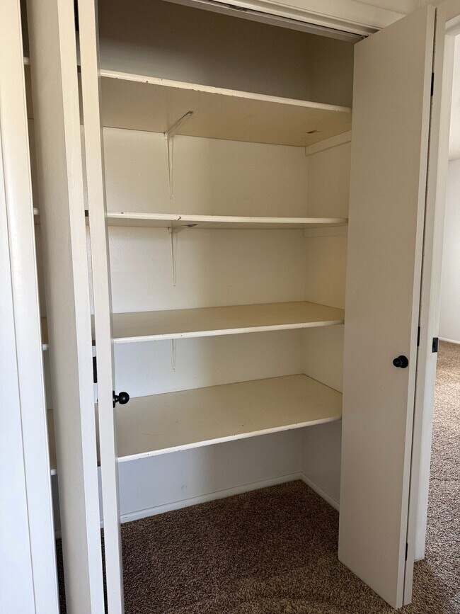 Building Photo - 29 S 1450 W
