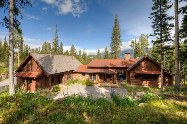 Building Photo - 14 Peaks View Dr