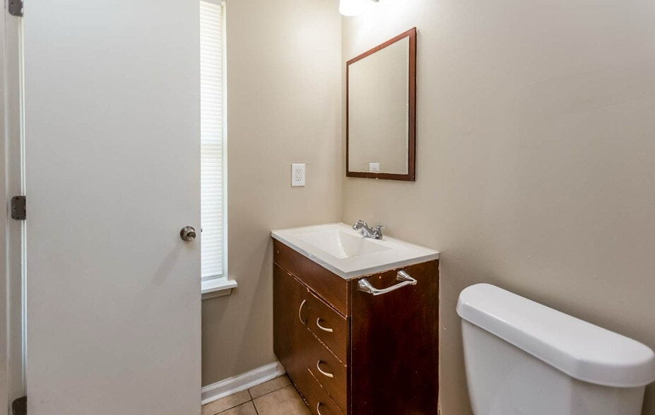 Building Photo - 2468 Newberry Trail