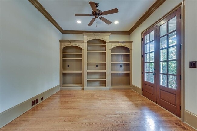 Building Photo - 3924 Sweat Creek Run NE
