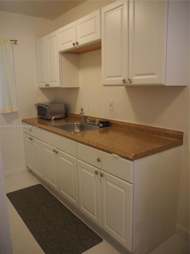 Building Photo - 75 Washington Ave