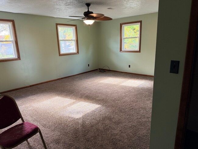 Building Photo - 2438 Heston Dr