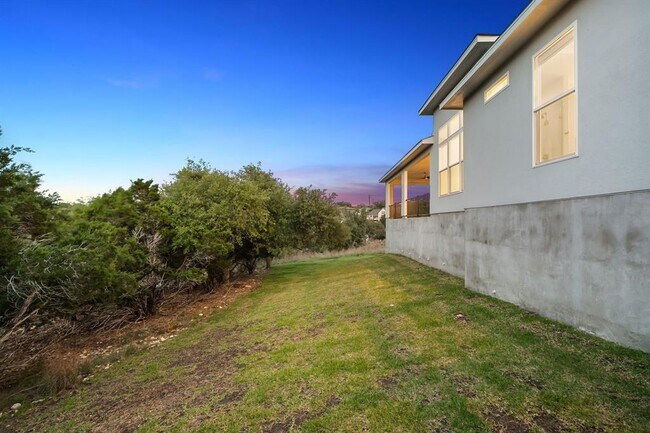 Building Photo - 20704 Leaning Oak Dr