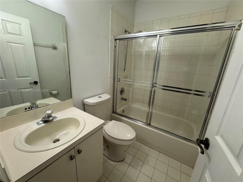 Building Photo - 12701 SW 49th Ct