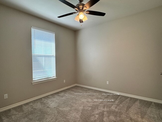 Building Photo - 3925 Old Omen Rd