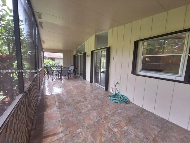 Building Photo - 22280 Timberly Dr