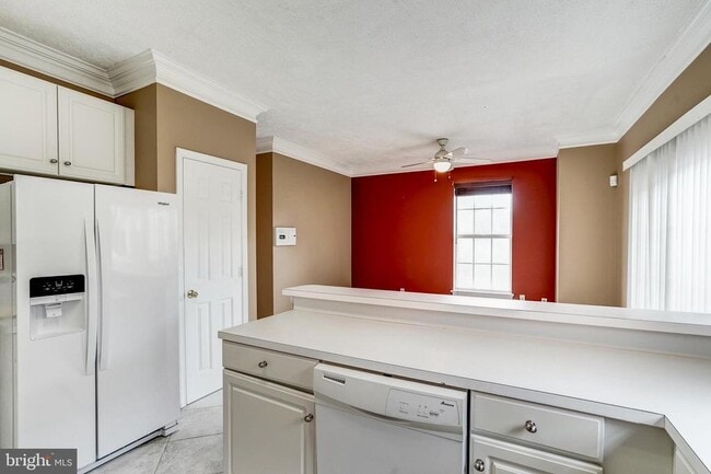 Building Photo - 6352 Dakine Cir