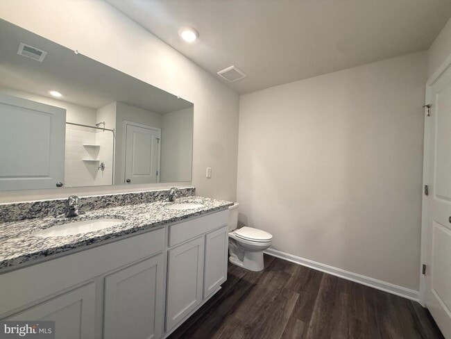 Building Photo - 345 Anconas Blvd