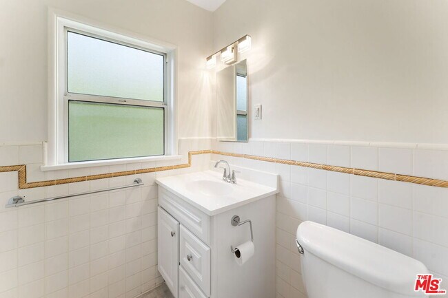 Bathroom - 1010 14th St