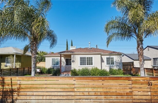 Building Photo - 17827 Burbank Blvd