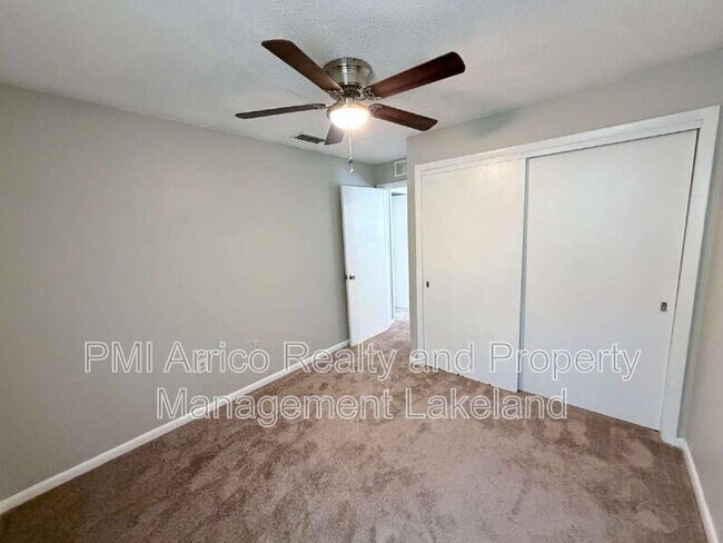 Building Photo - 3584 Raintree Cir