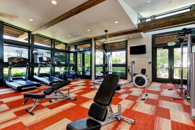 Building Photo - Stunning McKinley Village Home
